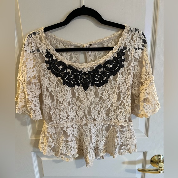 Cream Lace blouse - Free People - size small - Picture 1 of 4
